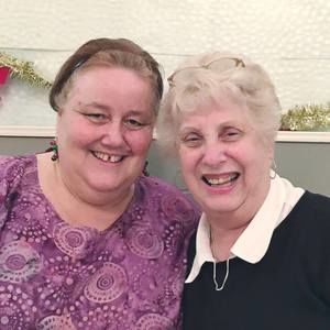 Meet your Posher, Carol